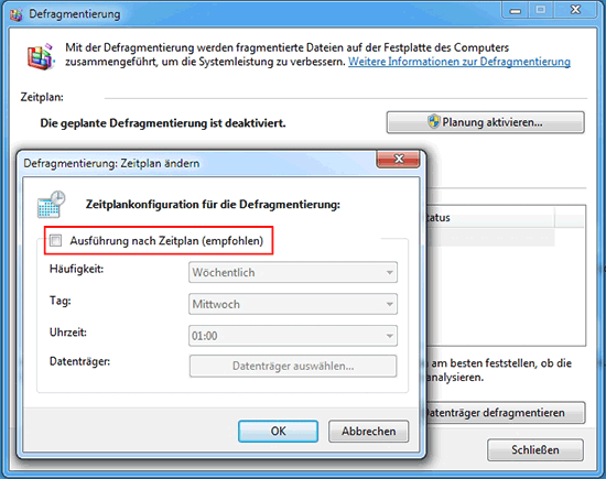 SSD Defragmentierung deaktivieren: Unter Start – Zubehör – Systemprogramme – Defragmentierung – Planung aktivieren – Häkchen bei “Ausführung nach Zeitplan” entfernen