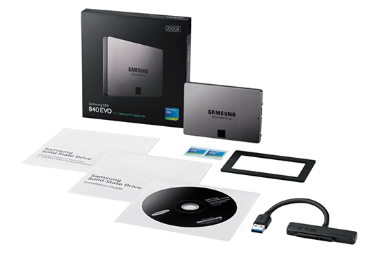 Samsung SSD 840 EVO Notebook-Kit: Die passende Wahl für Laptop-Besitzer mit USB 3.0-Adapterkabel und Abstandhalter (Quelle: Samsung)