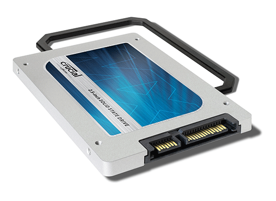 Crucial MX100: Die SSD-Festplatte besticht mit einem besonders gutem Preis-Leistungs-Verhältnis, Im Lieferumfang findet sich aber nur ein Abstandshalter auf 9,5 mm Bauhöhe (Quelle: Crucial)