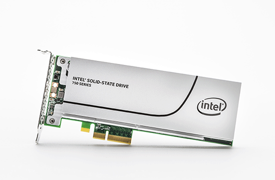 Intel SSD 750: Die SSD von Intel erreicht dank der PCI Express Schnittstelle beeindruckende Werte, ist aber nichts für den schmalen Geldbeutel (Quelle: Intel)